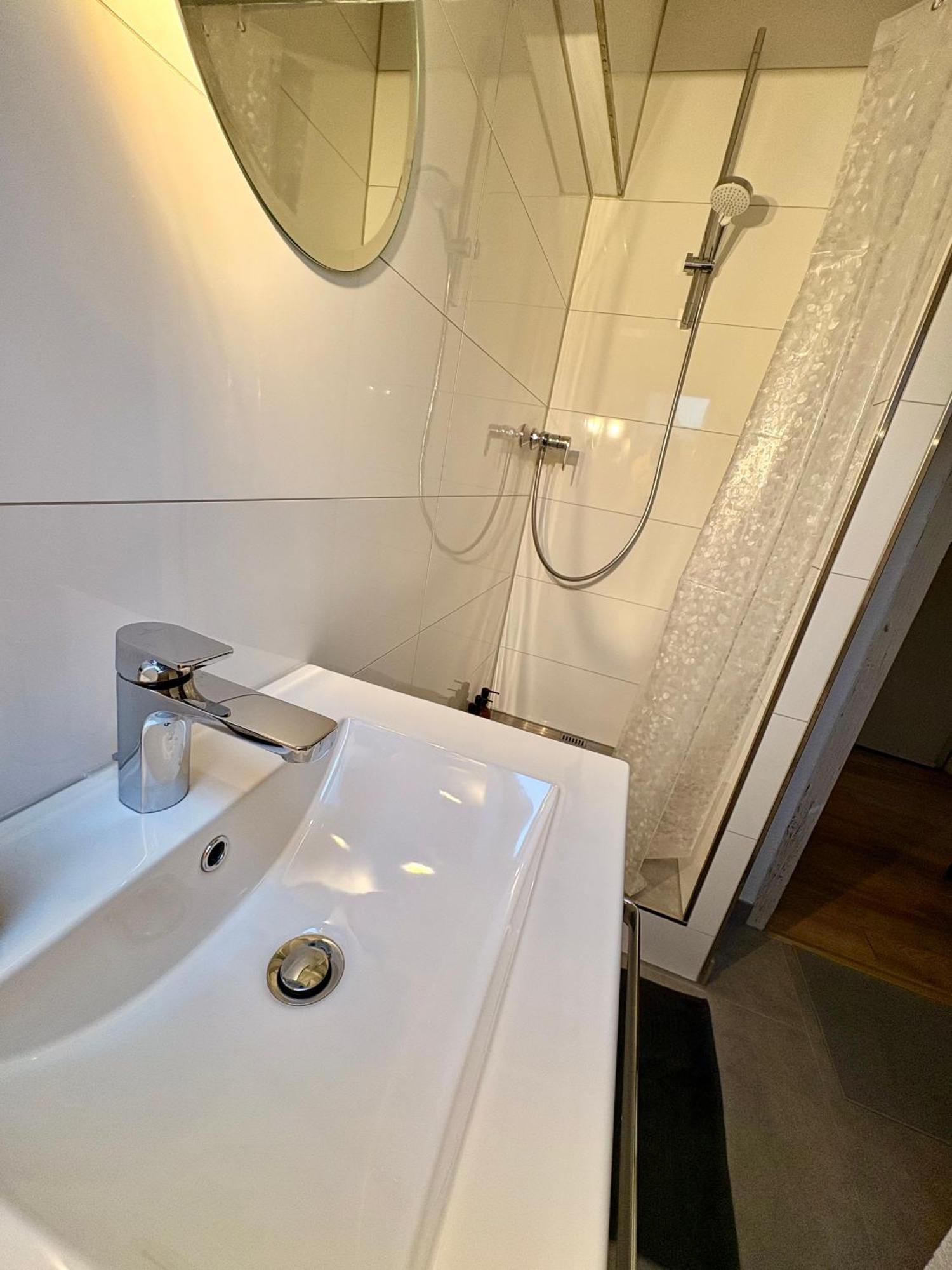 Relaxstay - Maisonette - Smart-Tv- Wifi Dielheim Exterior foto